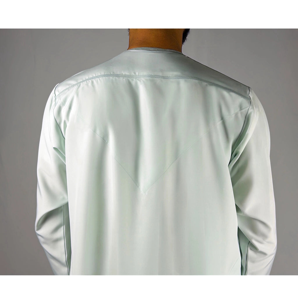 Premium  Water-Resistant Omani Thobe for Men in Pistachio Green