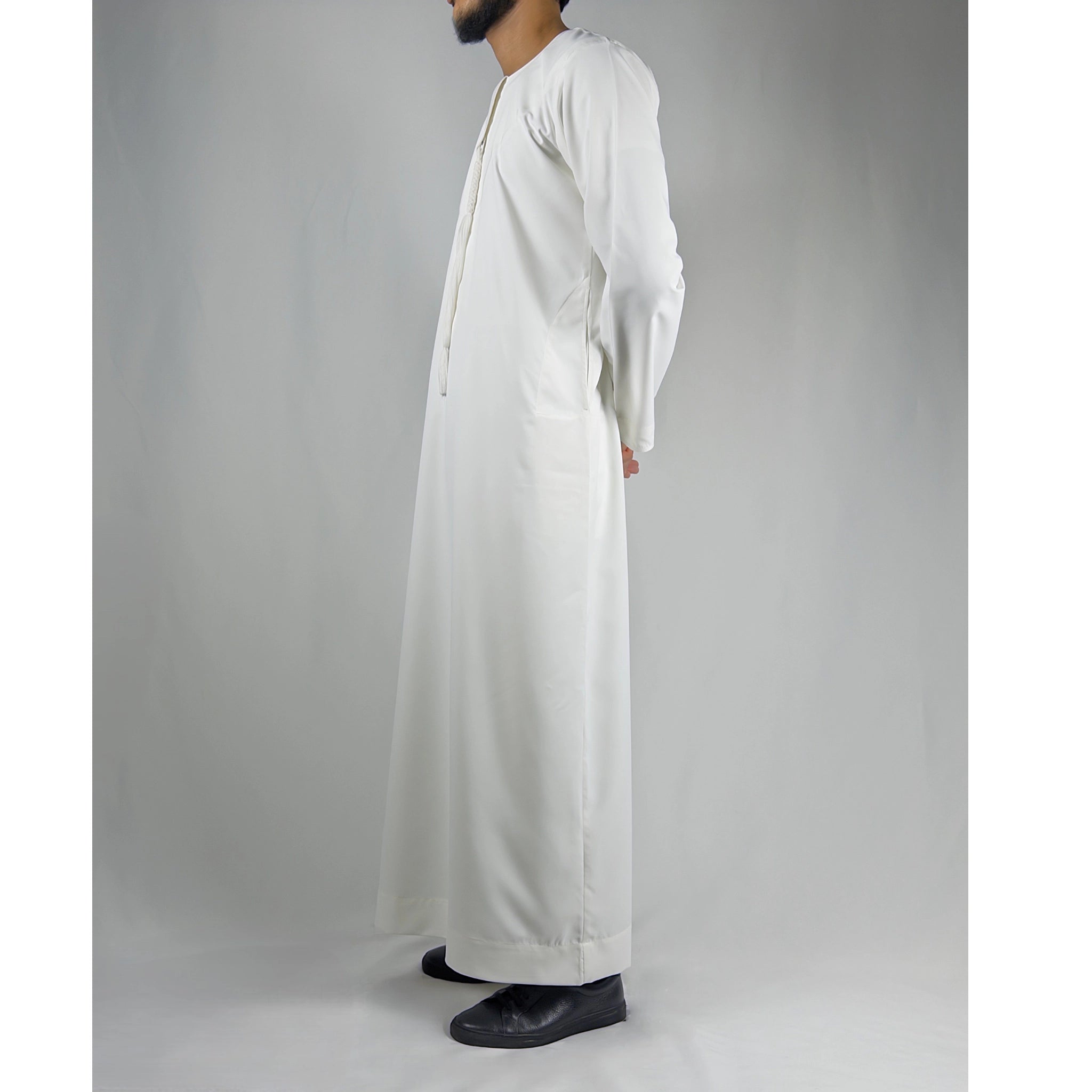 Essentials Emirati Thobe for Men in Matte Ivory