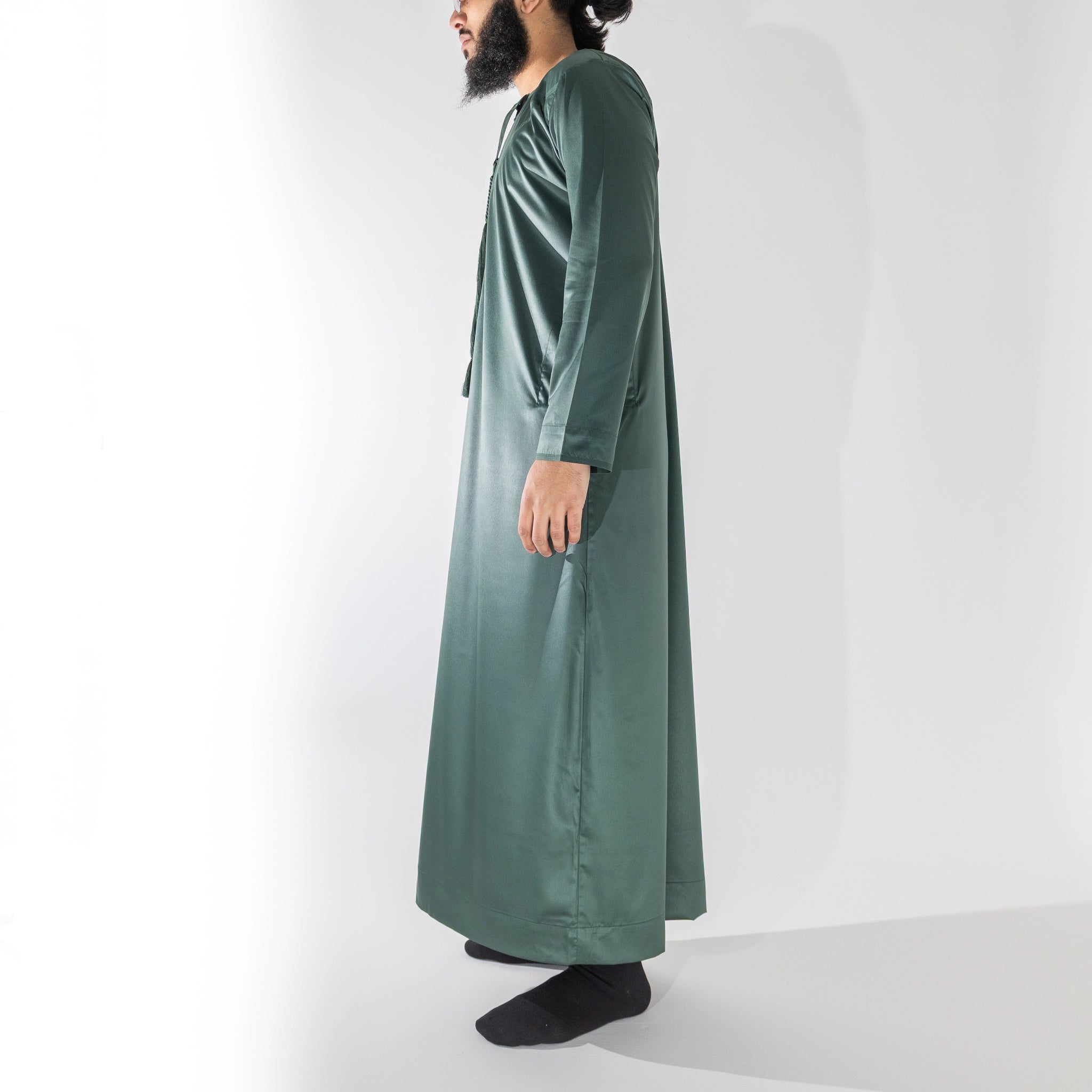 Premium Emirati Men's Thobe in Racing Green