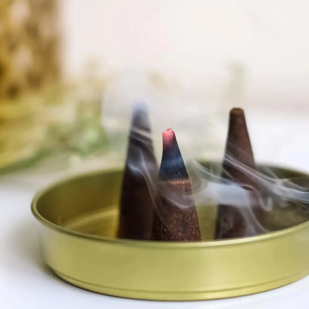 NUHR Home Luxury Oud Incense Cones – Oud & Amber (20 Pack)