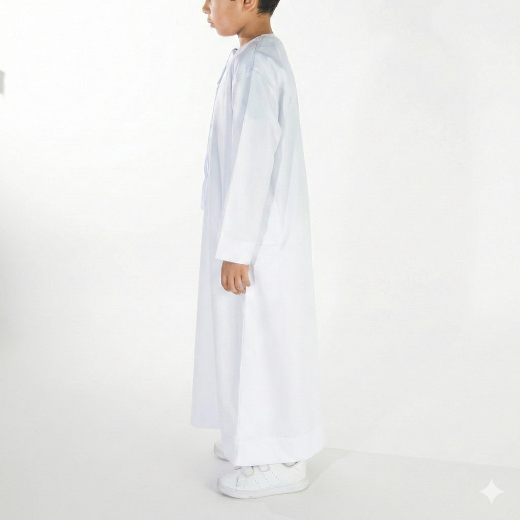 boy wearing a white coloured premium Emirati thobe 