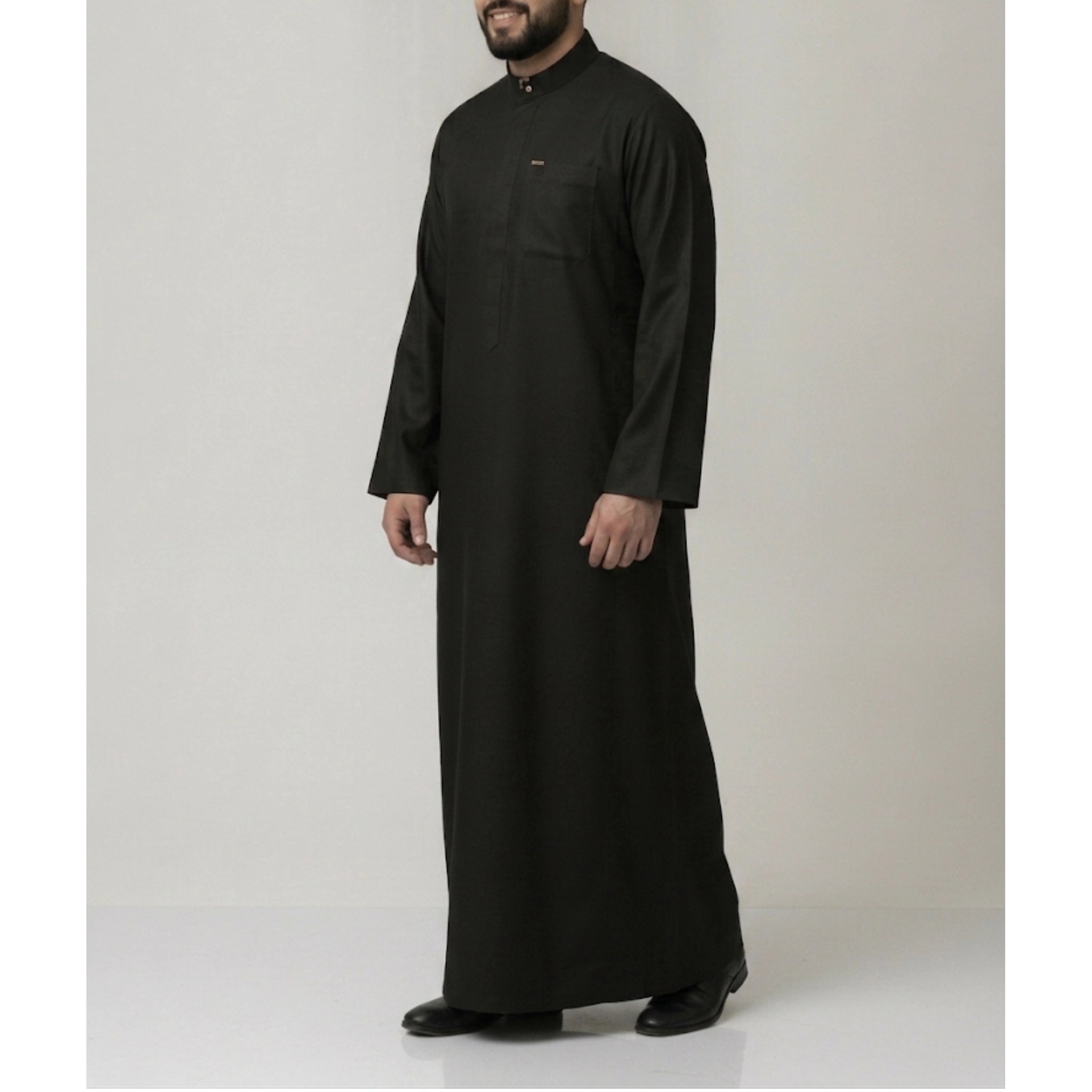 Saudi Thobe in Midnight Olive Green – Tailored Fit with Gold Accents